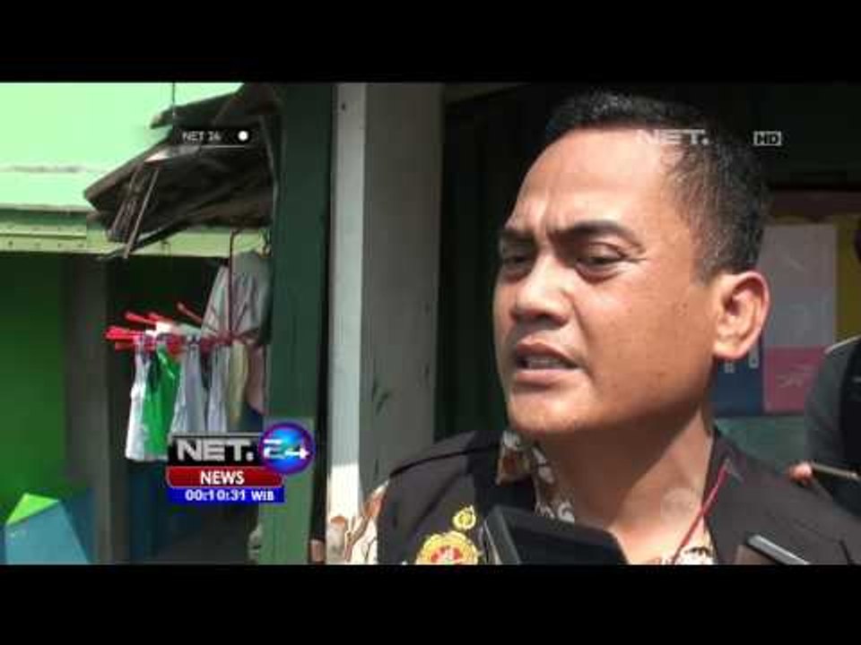 Tim Mabes Polri Geledah Rumah Pelaku Bom Bunuh Diri Solo - NET24