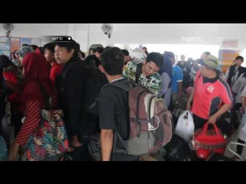 Stasiun Senen Dipadati Puluhan Ribu Penumpang yang Pulang Mudik - NET24