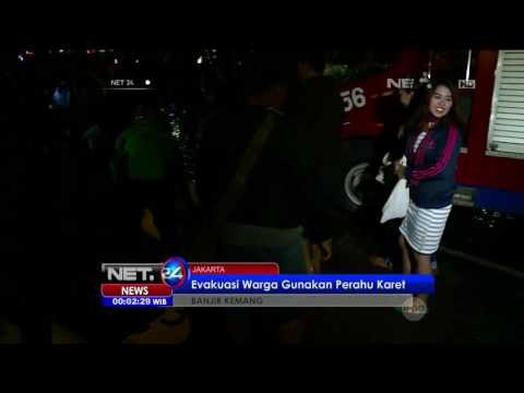 Proses Evakuasi Warga Terjebak Banjir di Kemang - NET24