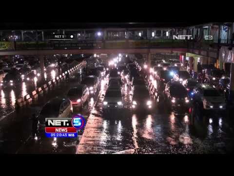 Ribuan Kendaraan Antri Mengular di Pelabuhan Merak - NET5