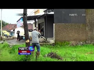 Download Video: Hujan Disertai Angin Kencang Terjang Desa di Ciamis - NET24