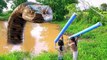 Amazing Smart Asian Kids Catch Big Snakes Using Water Pipe Trap