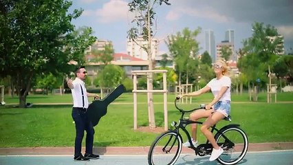 Caner Gürer - Kül Kedisi