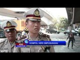 Truk Kontainer Terbalik di Balik Jembatan Layang Tomang, Jakarta - NET12
