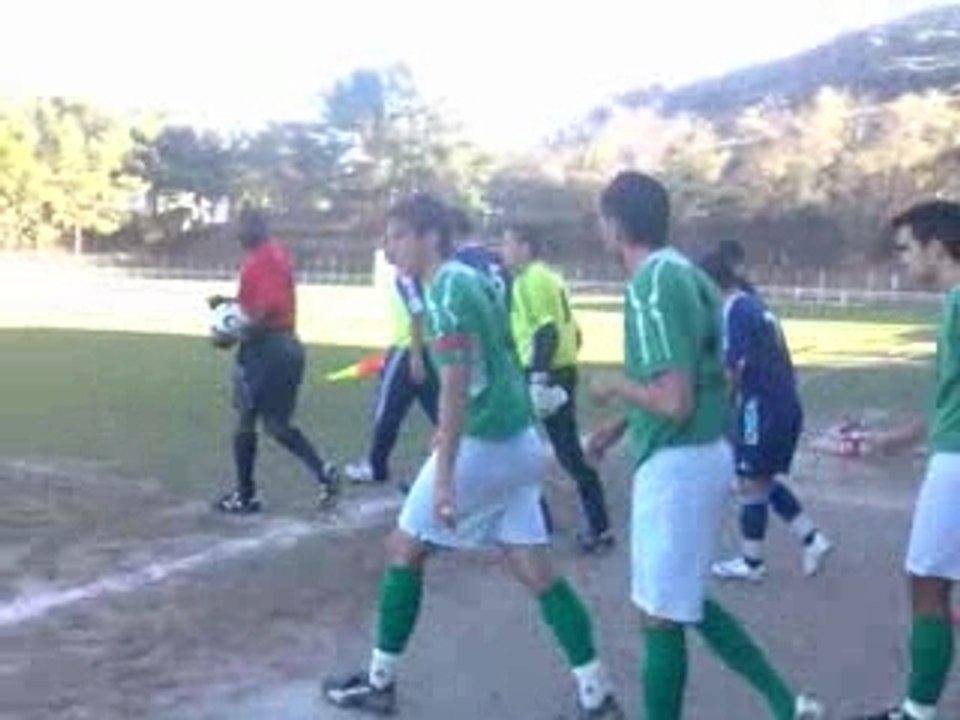 Entrée des joueurs (FC Port-Vendres / FCSE)
