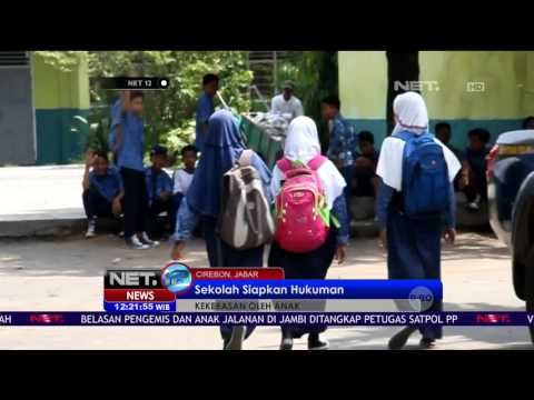 Aksi Kekerasan Pelajar SMP Lakukan Pengeroyokan - NET12