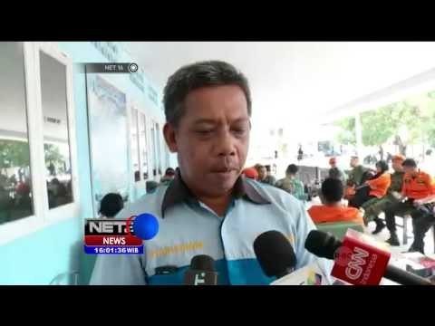 Keluarga Penumpang Pesawat Aviastar Tunggu Kepasian Kedatangan Jenazah - NET16