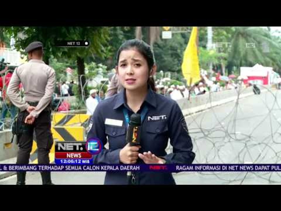 live Report - Rombongan Pendemo Kontra Ahok yan...