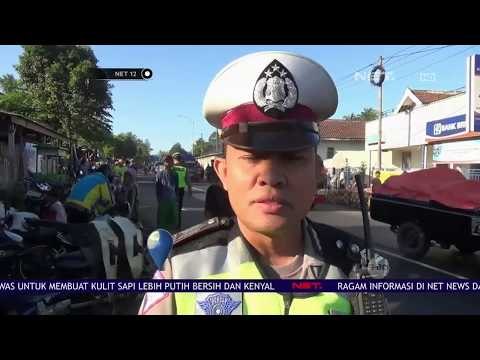 Pasar Tumpah Menghambat Lalu Lintas - NET12