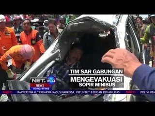 Tergilas Truk, Tim SAR Evakuasi Pengendara Yang Terjepit - NET24