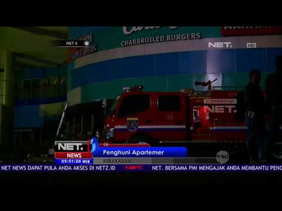 Petugas Masih Padamkan Api, Penghuni Apartemen Cinere Belleveu Diungsikan Ke Hotel - NET5