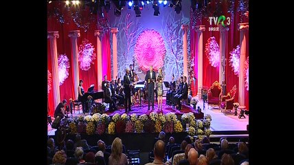 Corina Dragomir - Cine mi te-a scos in cale Festivalul de romante Crizantema de aur - Editia L - Trgoviste - 19.10.2017)