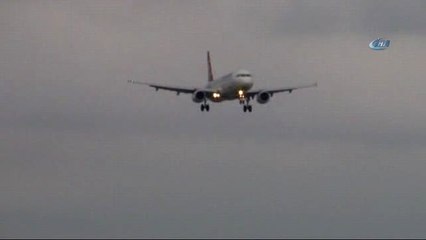 Pilottan Kuleye 'Minibüs' Şikayeti