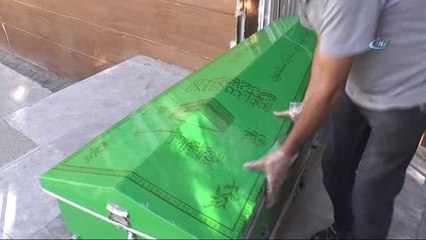 Otomobilin Çarptığı Motosikletli Sürücü Öldü