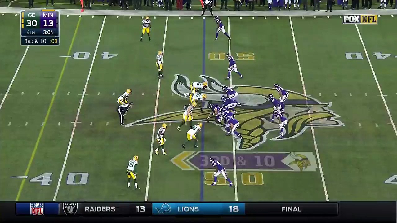 2015 - Stefon Diggs makes a tough 16-yard catch