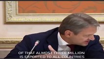 Vladimir Putin Can't Control His Laughter When Minister Suggests Selling Pork To Muslim Nation