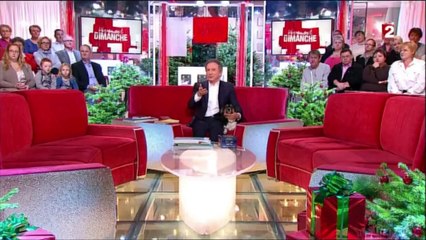 Le cadeau en or de François Hollande à Michel Drucker