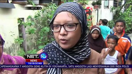 Bersarang di Rumah Warga, Sarang Tawon Dievakuasi Pemadam Kebakaran - NET10