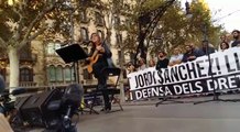 Maria del Mar Bonet interpreta 'Què volen aquesta gent?'