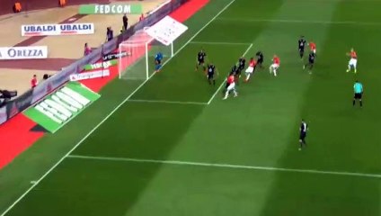Monaco Caen - Penalty douteux, faute à l'extérieur