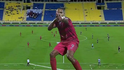 يوسف العربي يتألق من جديد بثنائية مع فريقه الدحيل 21-10-2017 شاشة كاملة