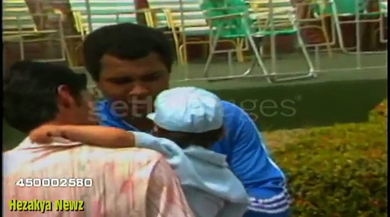 1980 THROWBACK: Muhammad Ali MEETS The Public, SIGNS Autographs and BOXES Fans In MIAMI!!