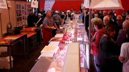 Télécharger la video: Le Progrès - Fête du Charolais 2017