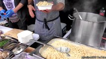 Huge Mac&Cheese Cooked and Tasted in Brick Lane. Street Food of London