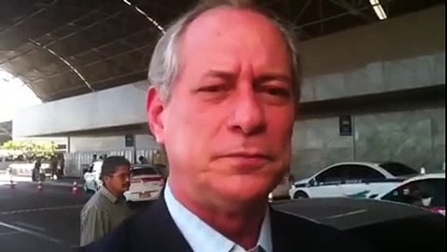 Ciro Gomes - A economia está melhorando na Era Temer?