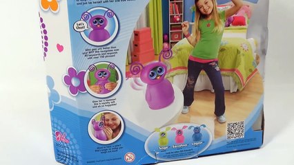 Fijit Friends Willa Talks & Dances With Furby Boom Peacock