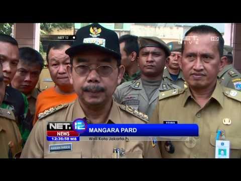 Warga Sawah Besar Jakarta Mengungsi di Kolong Stasiun NET12