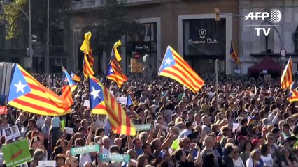 Unas 450.000 personas exigen declarar independencia de Cataluña