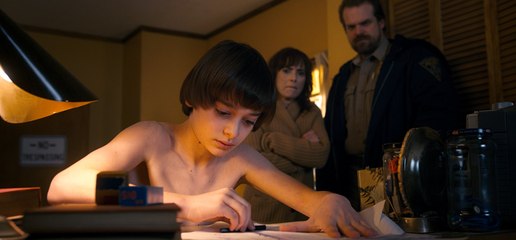 Stranger Things Season 2 - Episode 2 - Official Netflix Networks HD