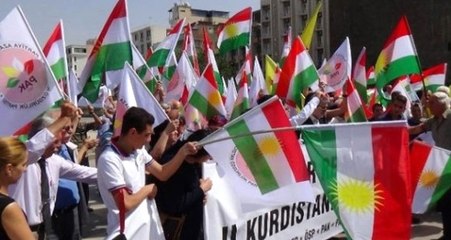 Barzani'den Kürt Diasporasına "Sokaklara Çıkın" Talimatı