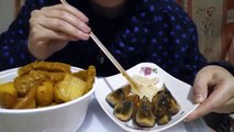 Fishballs | Century Eggs | Hong Kong Street Food | 豬皮蘿白魚蛋 : ASMR / Mukbang ( Eating Sounds )