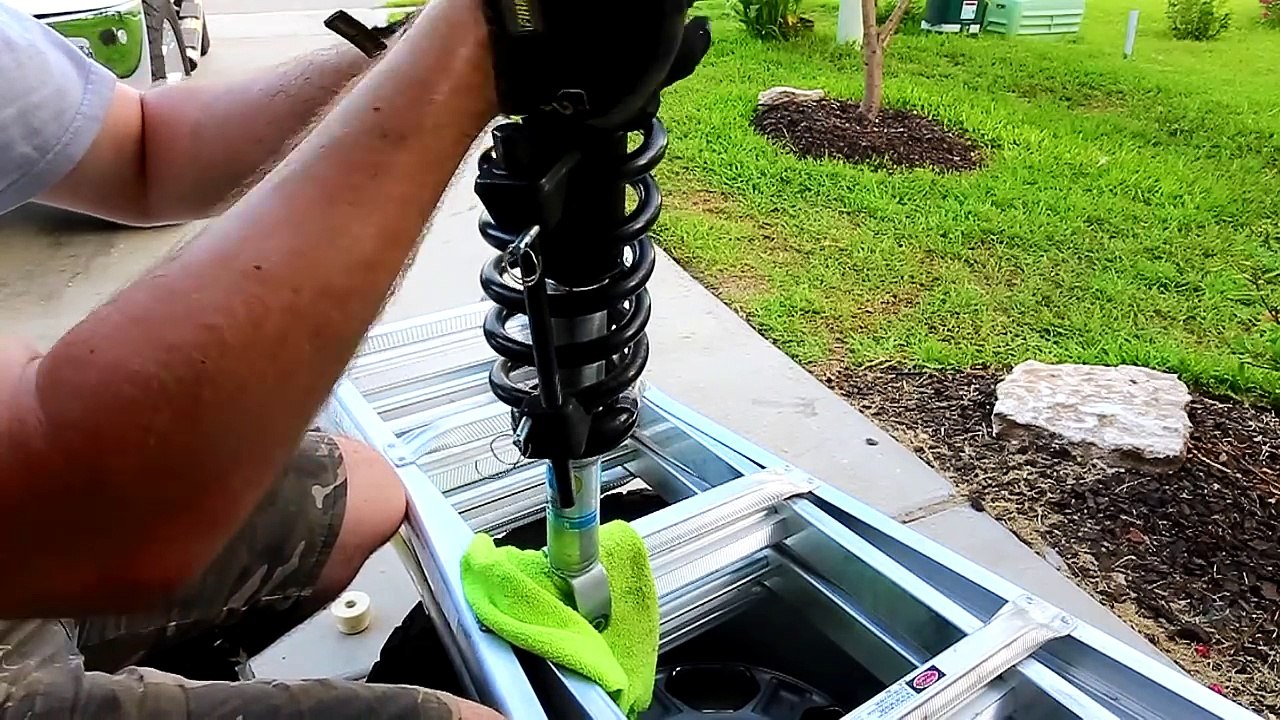 How to install a lift kit on a new-2017 RAM 1500 4x4 (Bilstein 5100 - front)