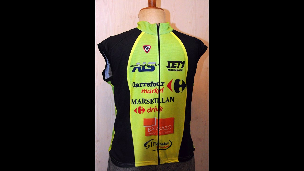 Garde robe du  cyclo marseillanais