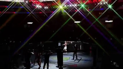 EA Sports UFC 2Forrest Griffin vs. Shogun Rua