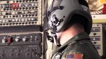 Força Aérea dos EUA _ Paraquedistas saltam dos aviões gigantes C-17