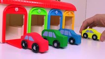 araba taşıyıcı kamyon ve çocuklar bebekler için renkleri öğrenmek için renkleri öğretim arabalar