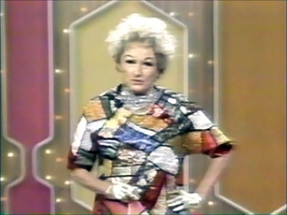 PHYLLIS DILLER - 1969 - Standup Comedy