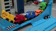 헬로카봇 트랙카 미끄럼틀 장난감 놀이 Hello Carbot Car Slide Toys