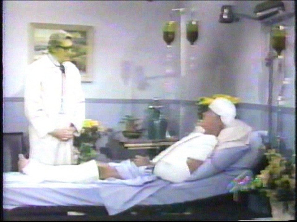 JOHNNY CARSON - 1974 - Is It Live Or Is It Memorex