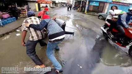 Funny, Crazy & Weird Things Bikers See, Say & Do 2017