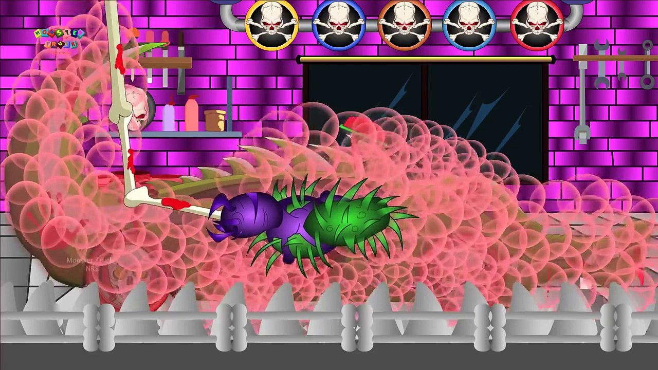 Halloween Train Wash | Scary Car Wash Videos for Children | Halloween for Kids | Car Wash