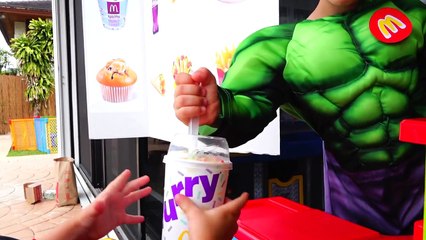 HULK MCDONALDS ХАЛК в МАКДОНАЛЬДС DRIVE THRU Prank Joker Burger Hulk COMPILATION