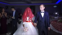 Kıtalar Arası Aşk Mutlu Sonla Bitti... Etiyopyalı Geline Anlı Şanlı Türk Düğünü