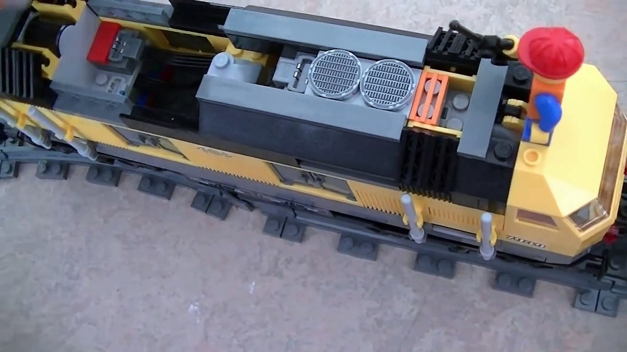 Building Lego Cargo Train 7939 - Tracks & Test run