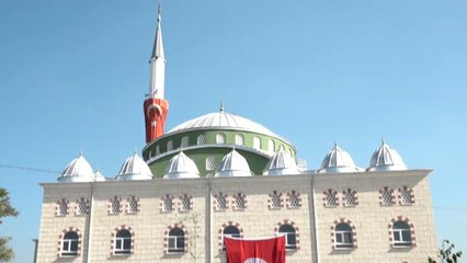 Arnavutköy'de Yapılan Boğazköy Merkez Camisi İbadete Açıldı