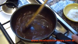 Torta de Chocolate con Cobertura de Chocolate y Dulce de Leche - Recetas de Tortas YA!